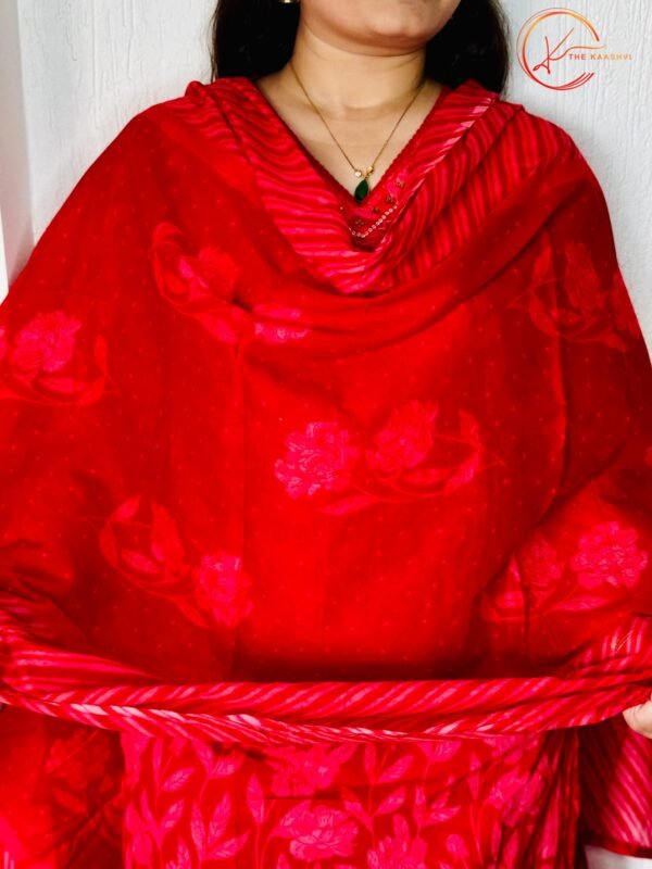 Red Floral V neck 3 piece suit - Image 3
