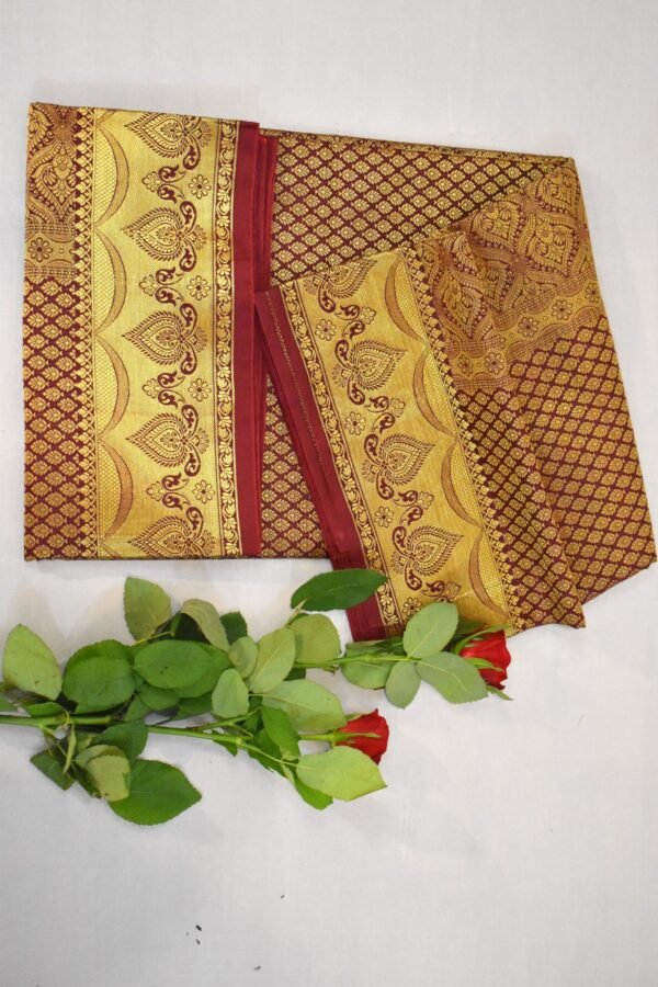 Golden Heavy Butti Banarasi Saree - Image 8