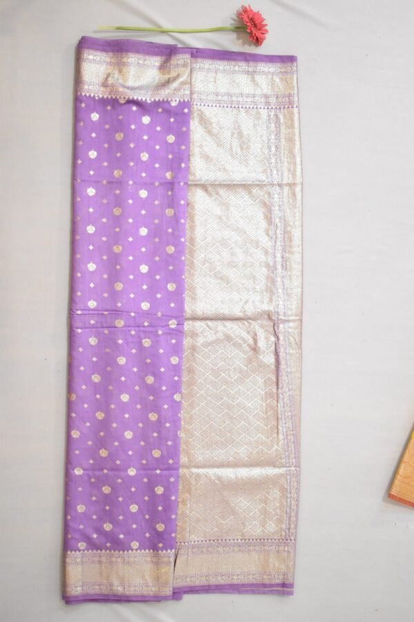 Lavender Banarasi Silk Silver Butti Saree - Image 5