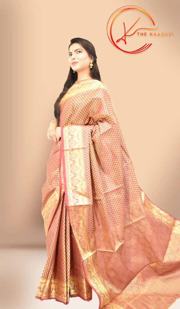 Golden Heavy Butti Banarasi Saree - Image 3