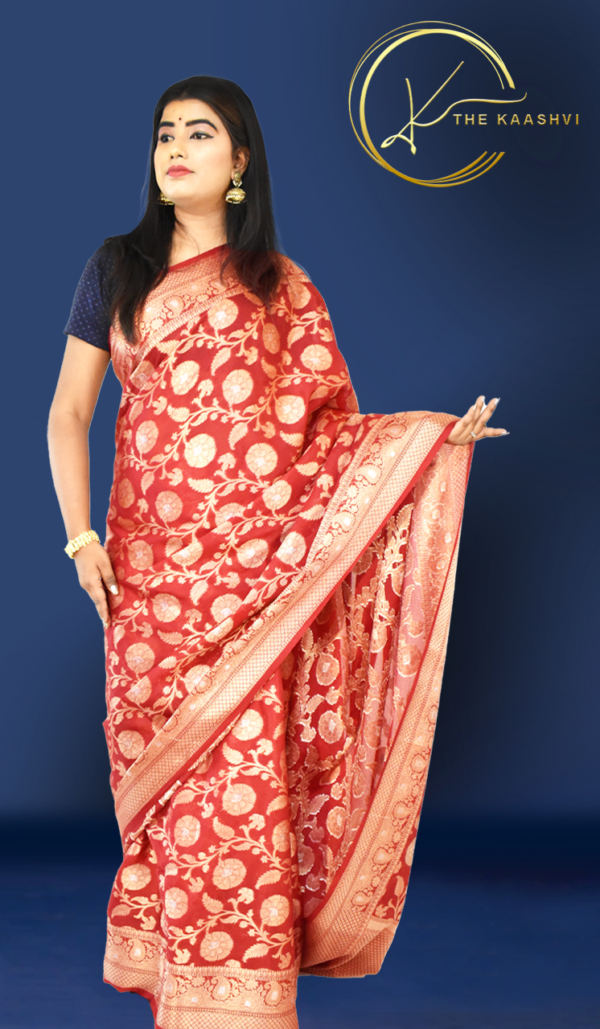 Maroon With Golden Jaali Banaras Saree - Image 5