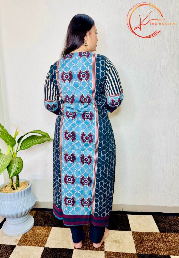 Cotton three piece black suit with dupatta - Image 3