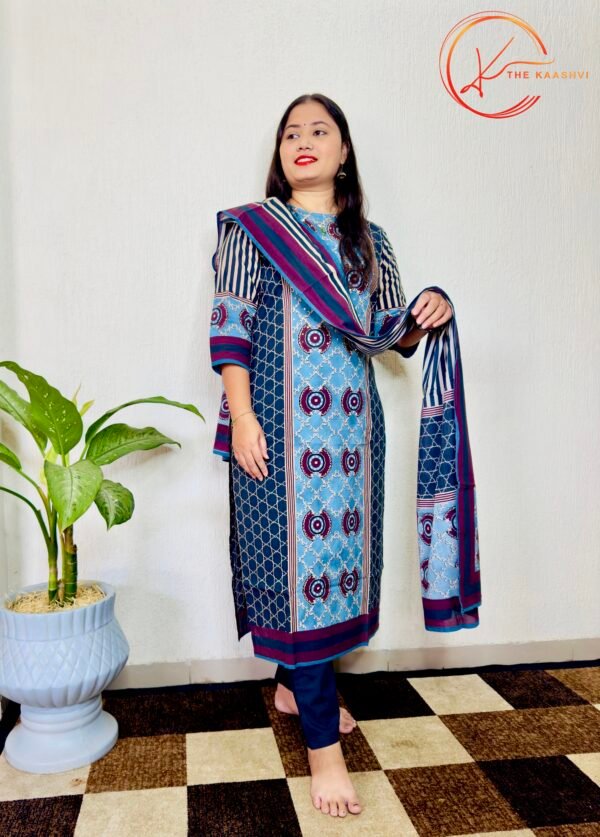 Cotton three piece black suit with dupatta - Image 6